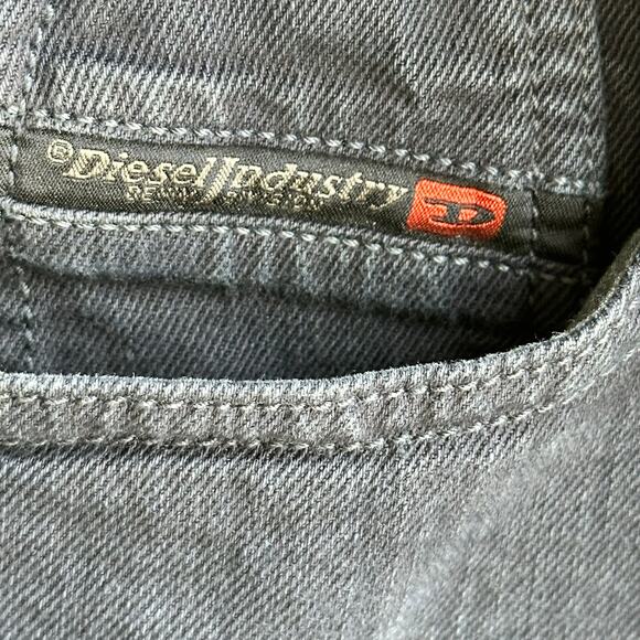 Diesel Jeans Thommer Slim Jeans Dark Wash - Picture 7 of 11